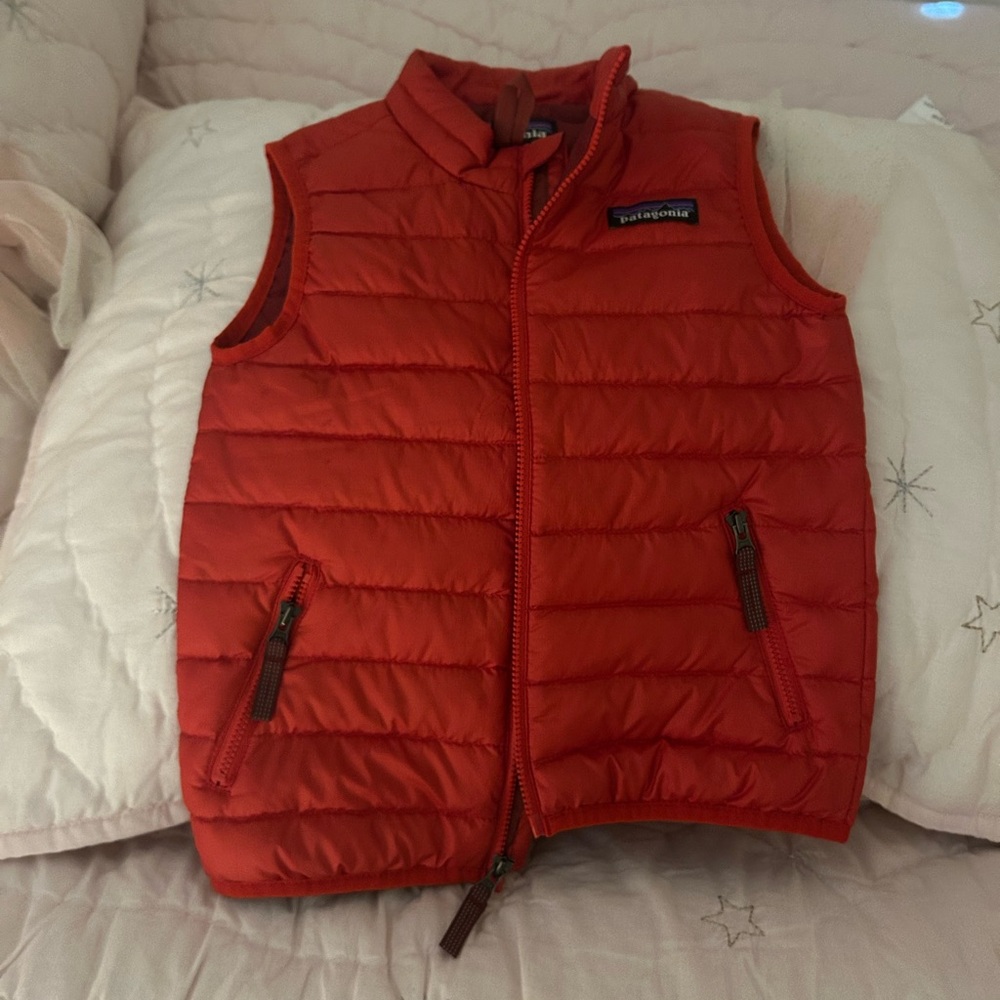 Patagonia Red Quilted Vest 3T